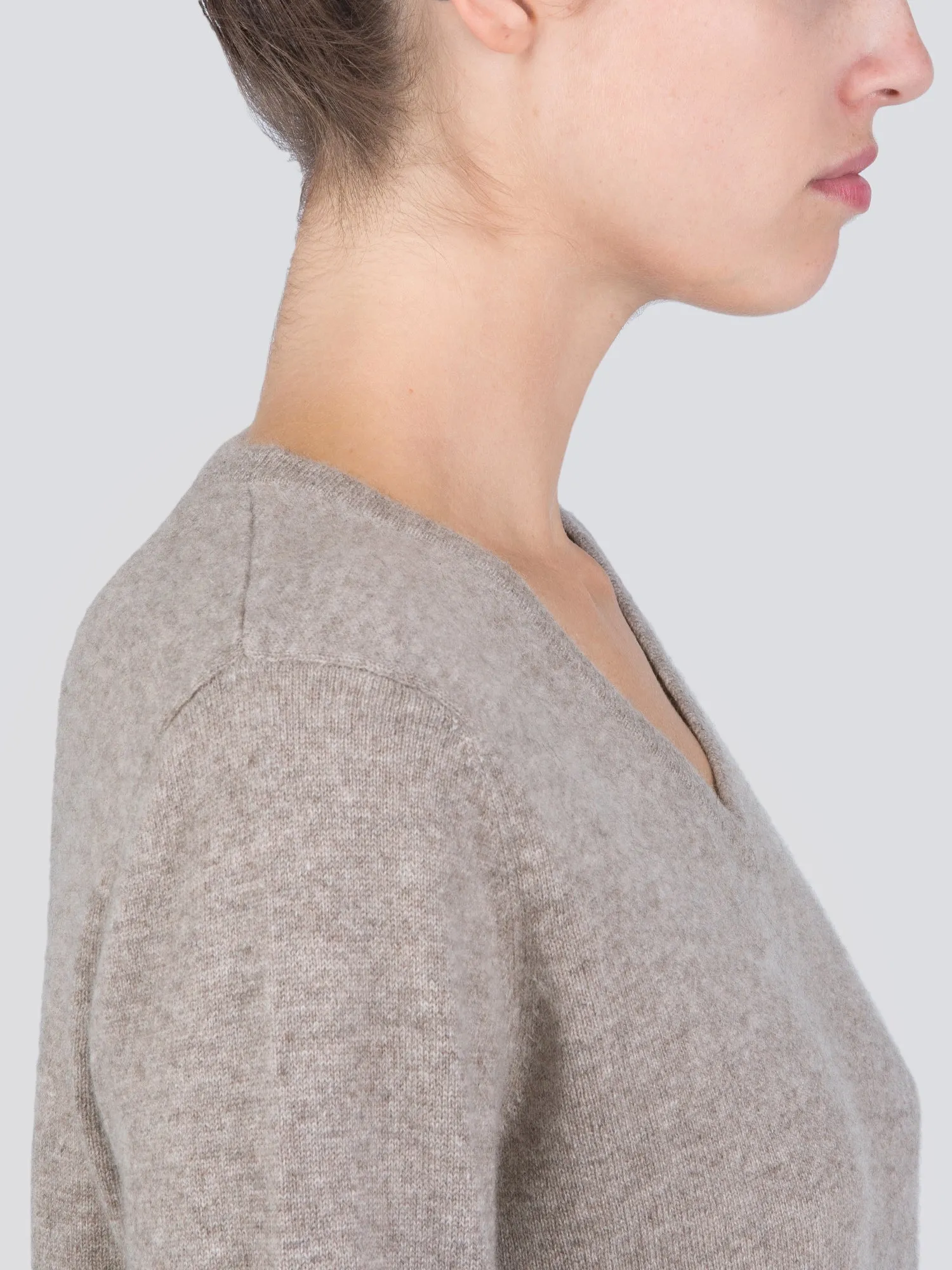 V Neck Sweater_Beige