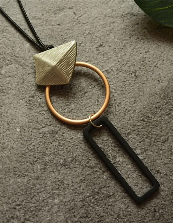 Versatile Geometric Long Necklace